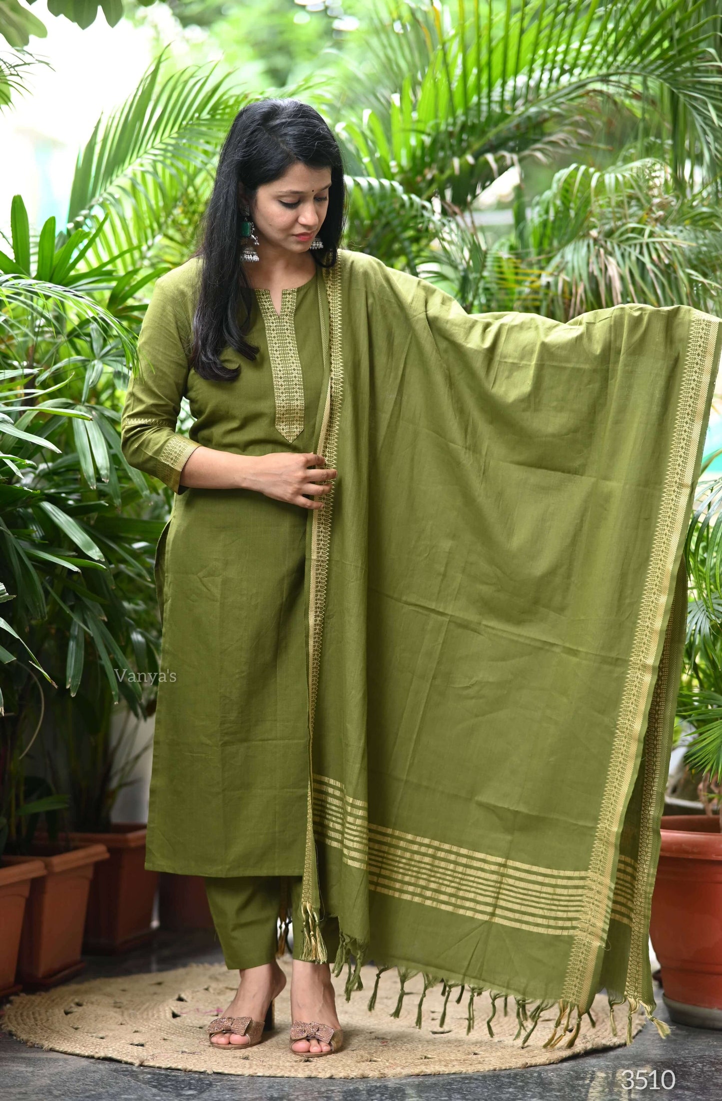 Green Handloom woven
