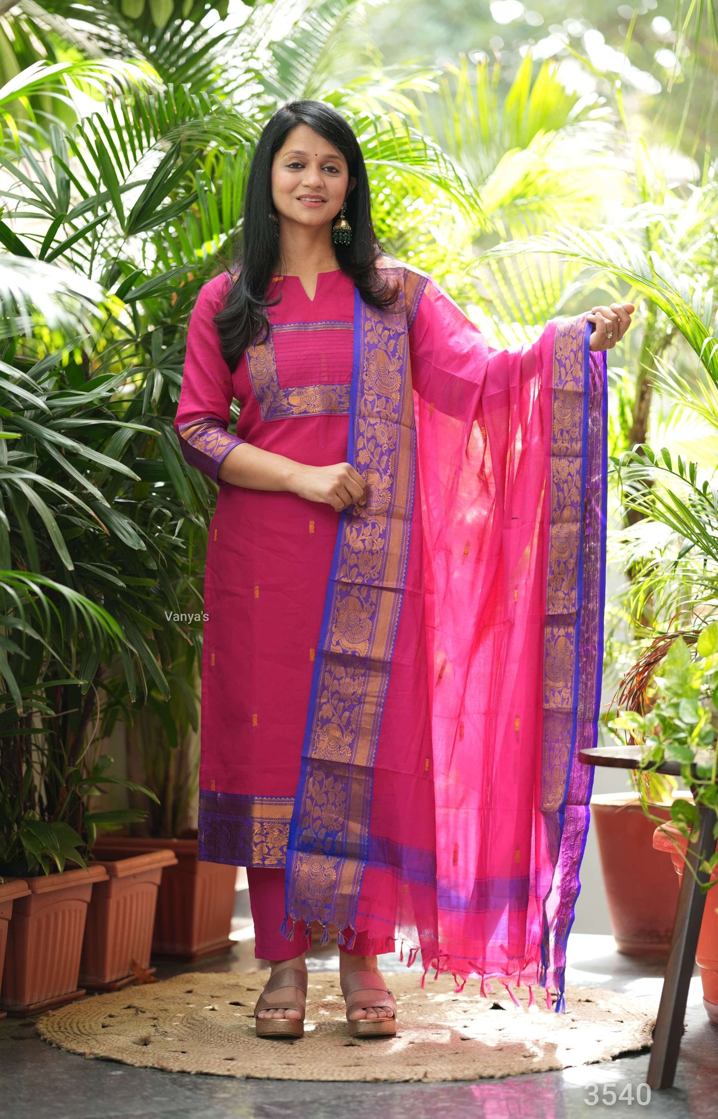 Raani pink Kanchi Cotton