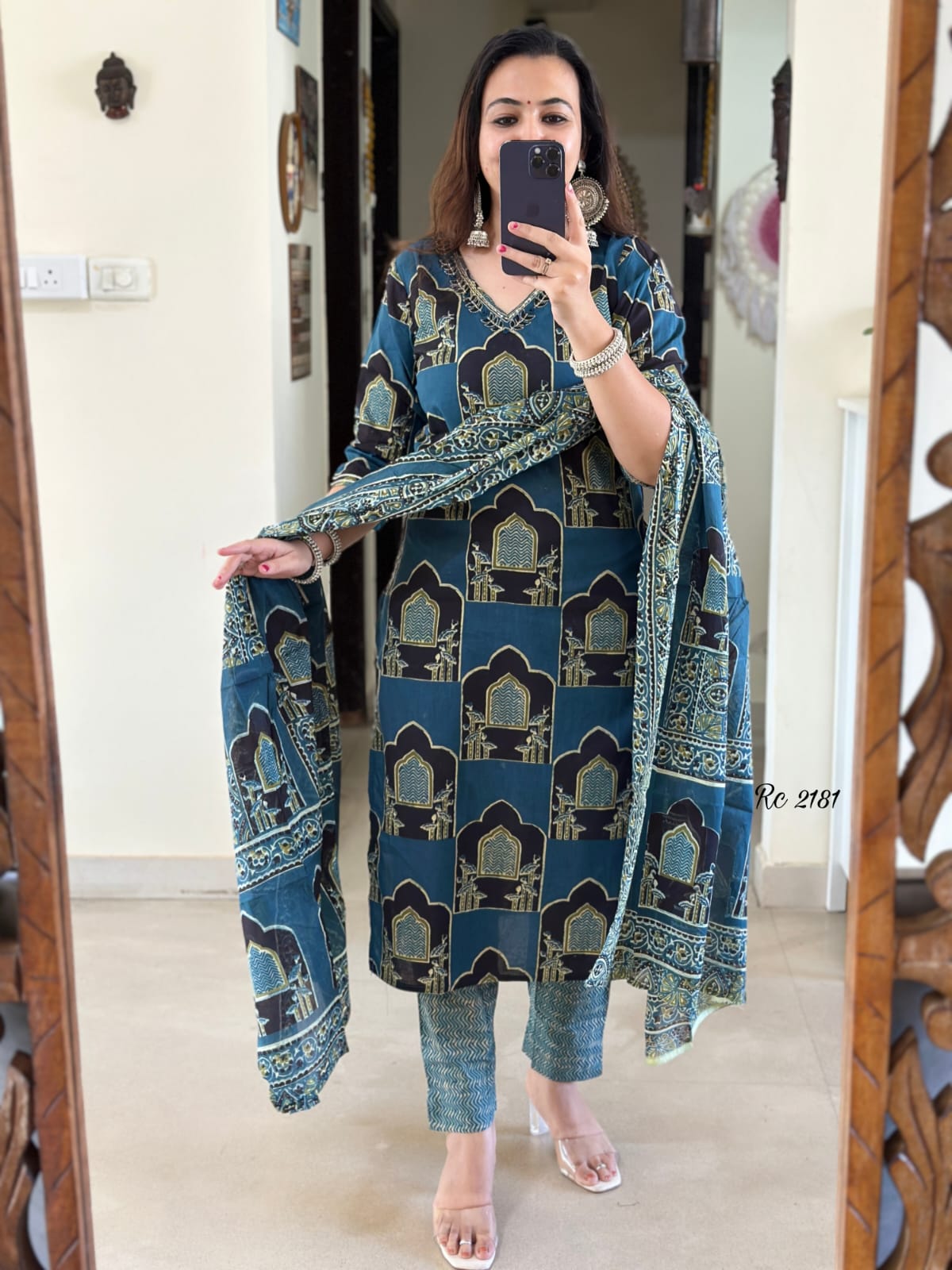 Hand embroidery work