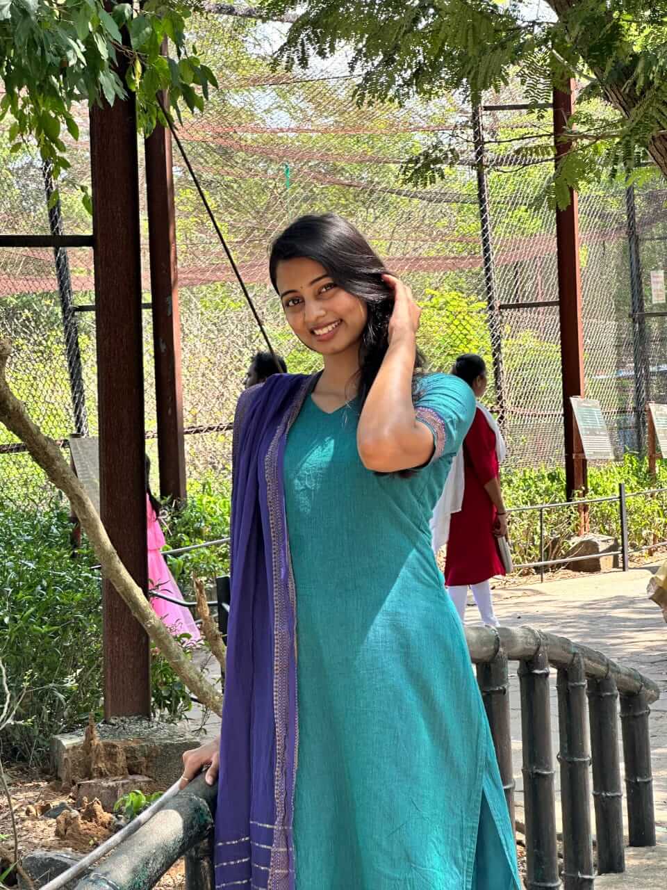 Mangalagiri Knot neck