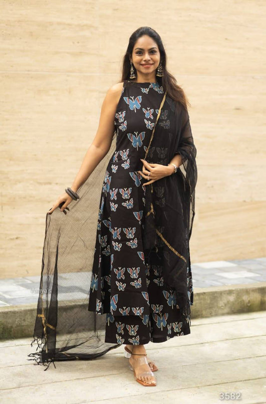 Halter Neck with sleeve