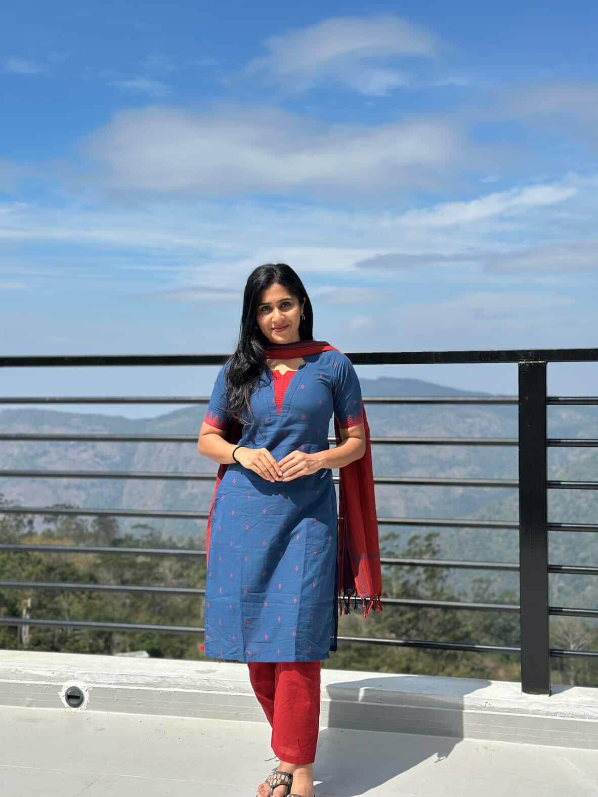 Handloom Star Neck series- 4