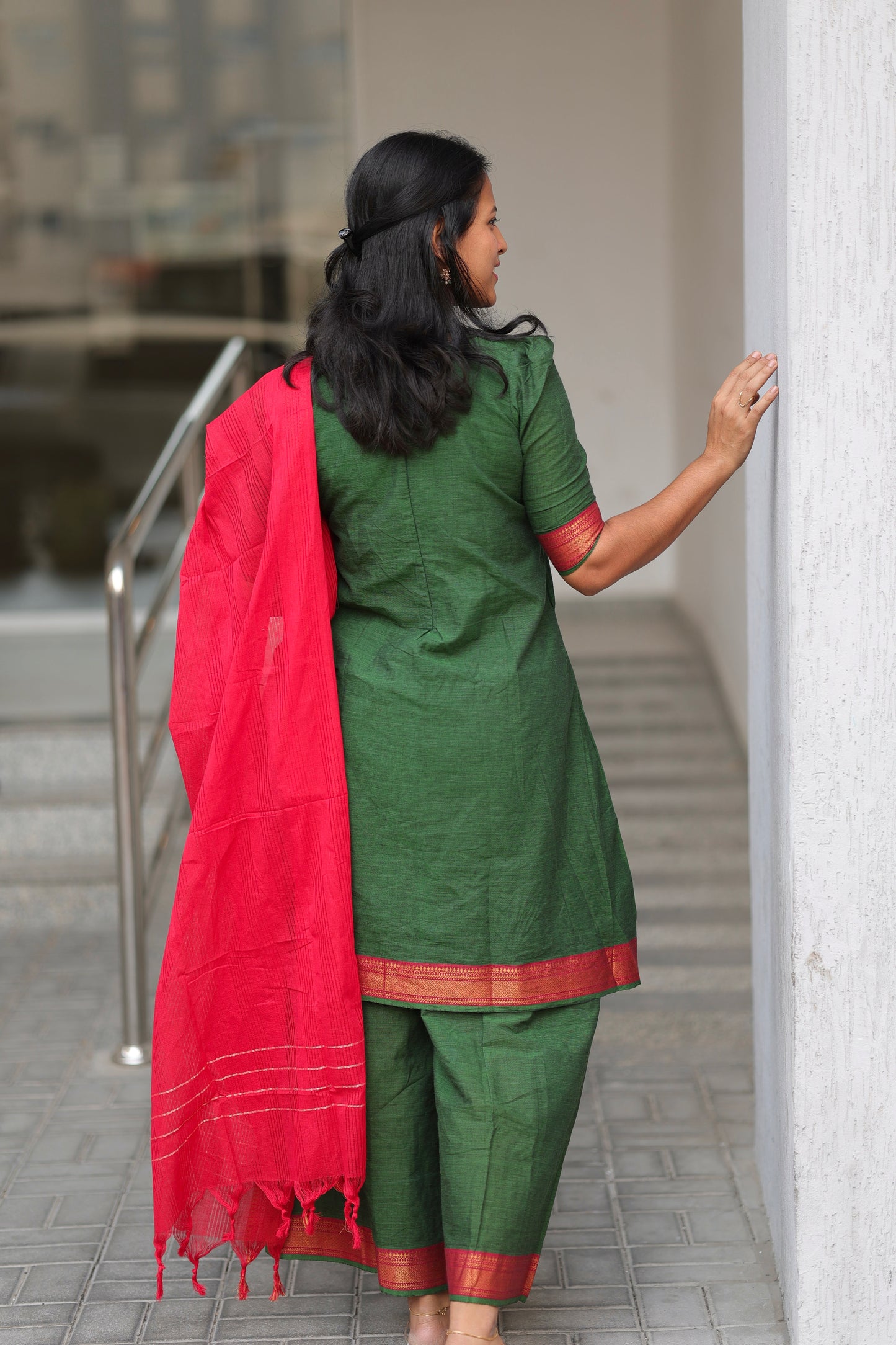 Pintex Green & Red Traditional