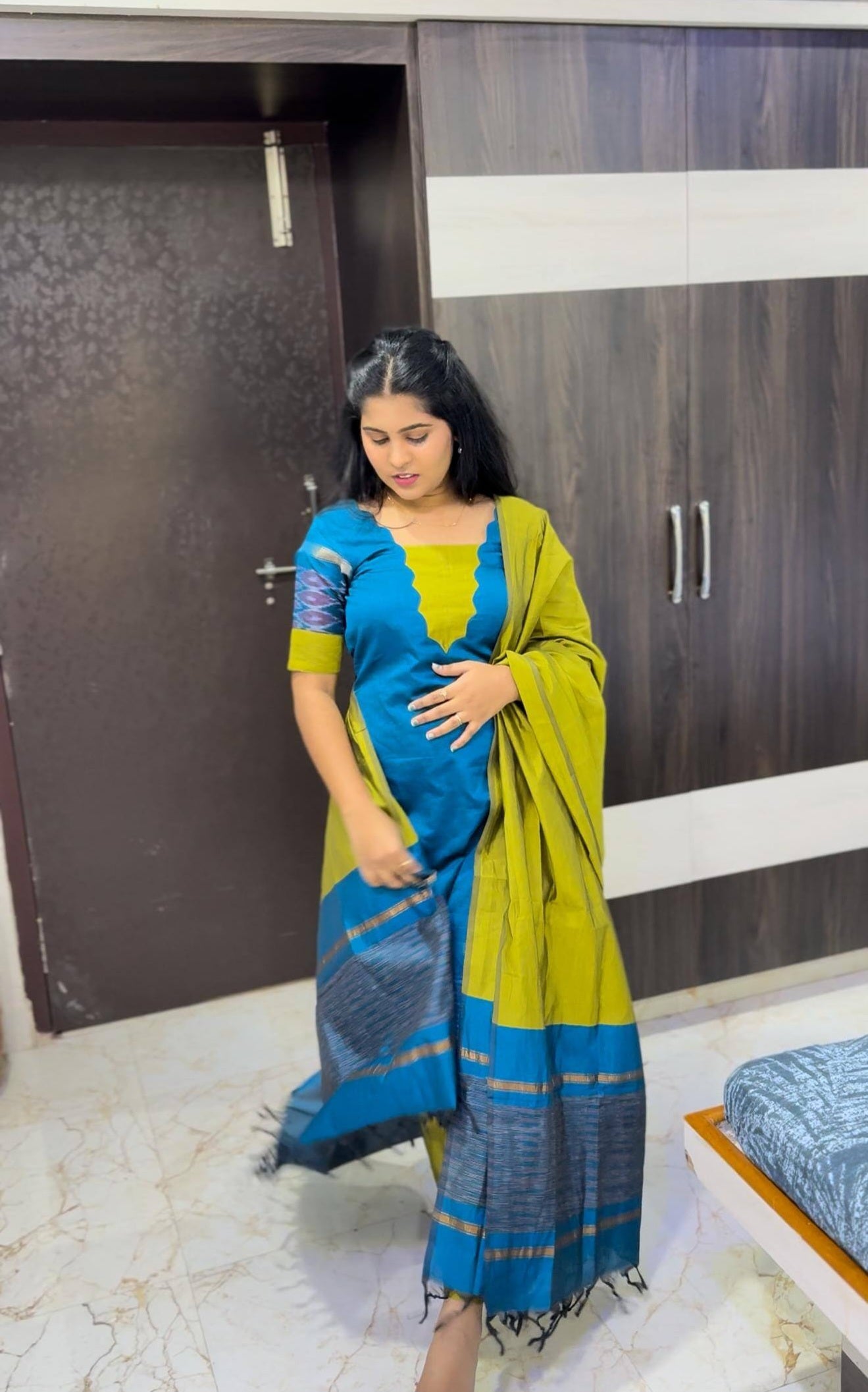 Scallop Design Salwar