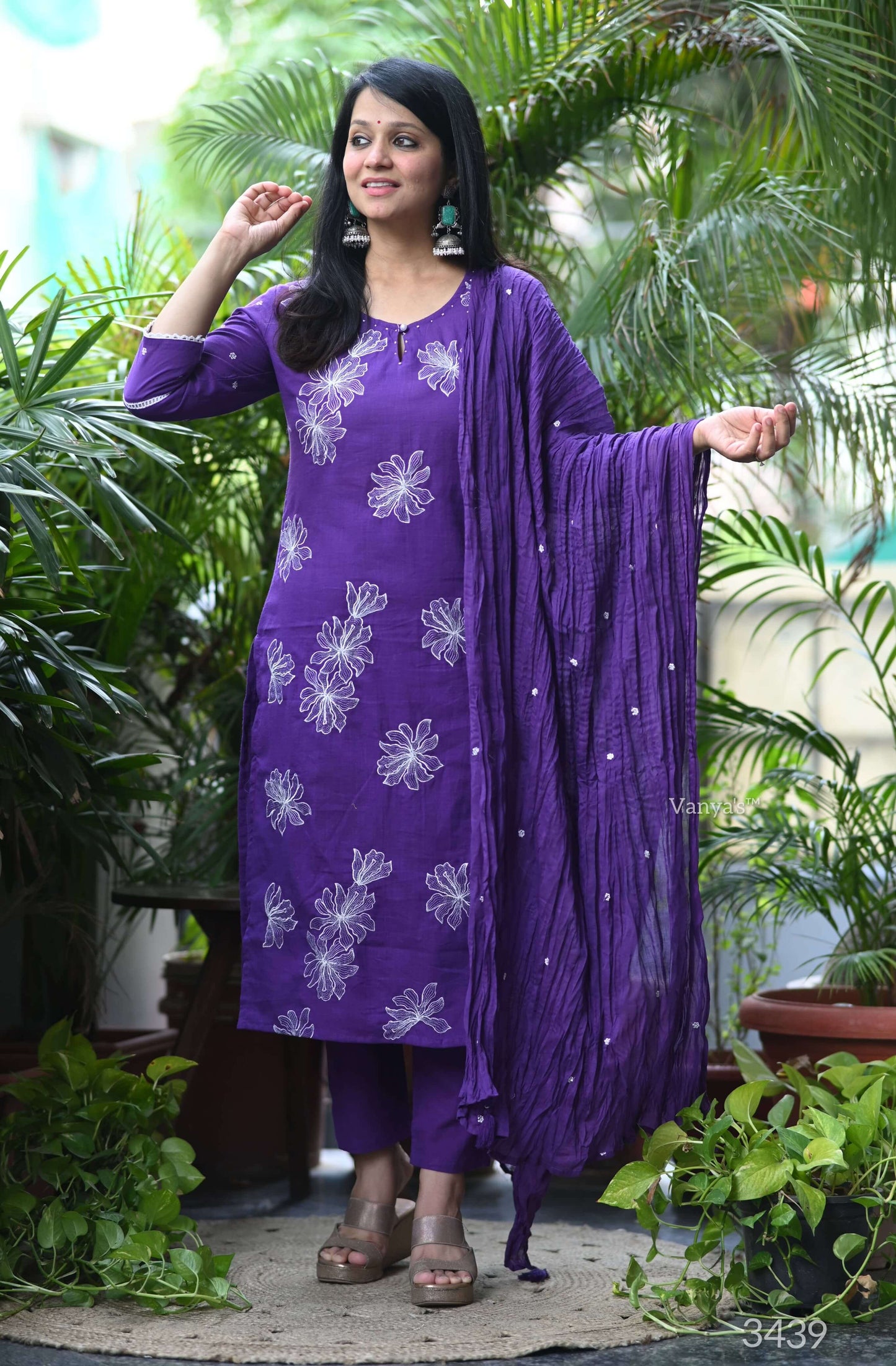 Purple Handloom