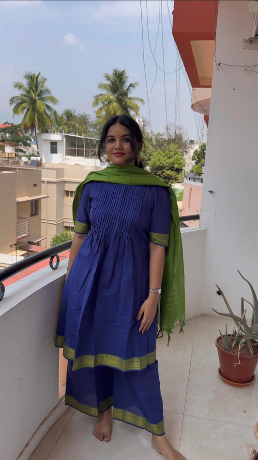 Royal Blue & Green Pintex