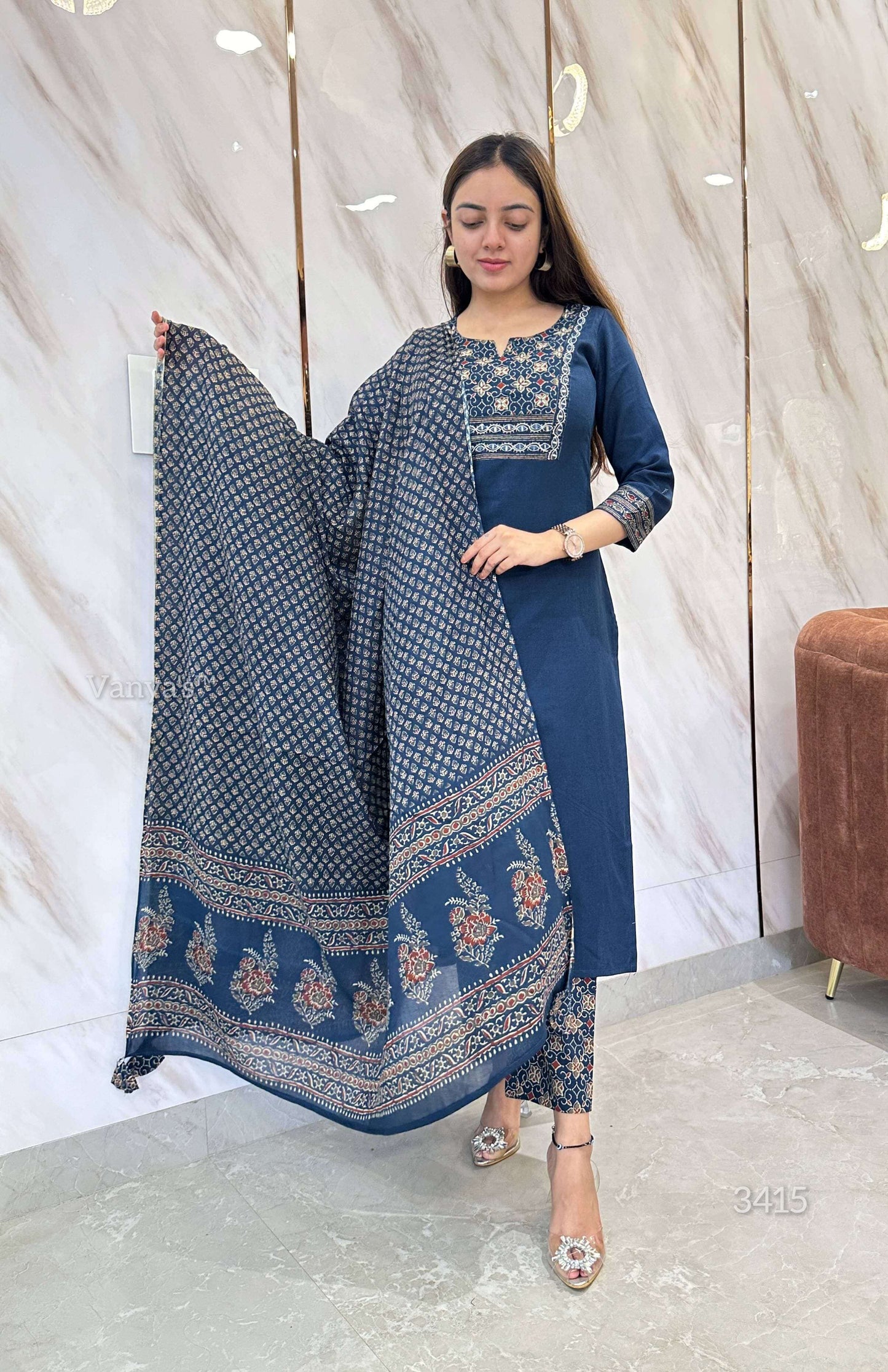 Original mirror & Thread zari work