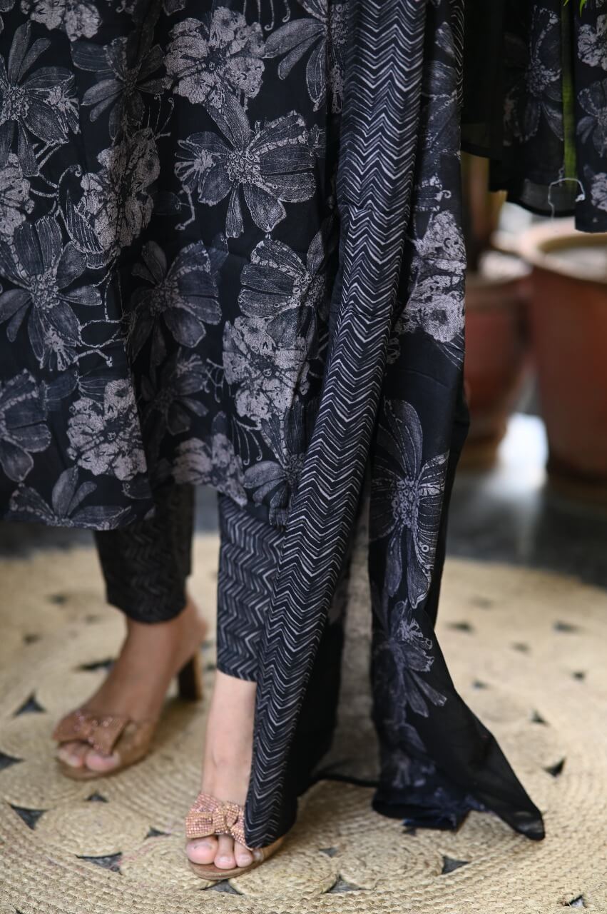 Ajrakh print kurta