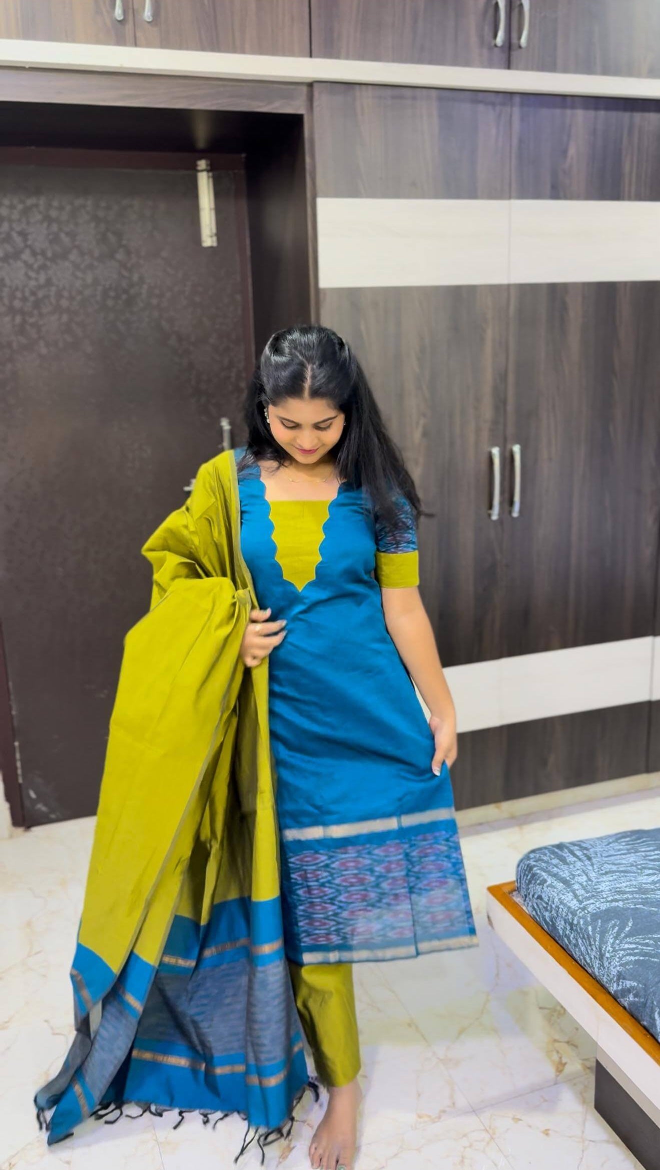 Scallop Design Salwar