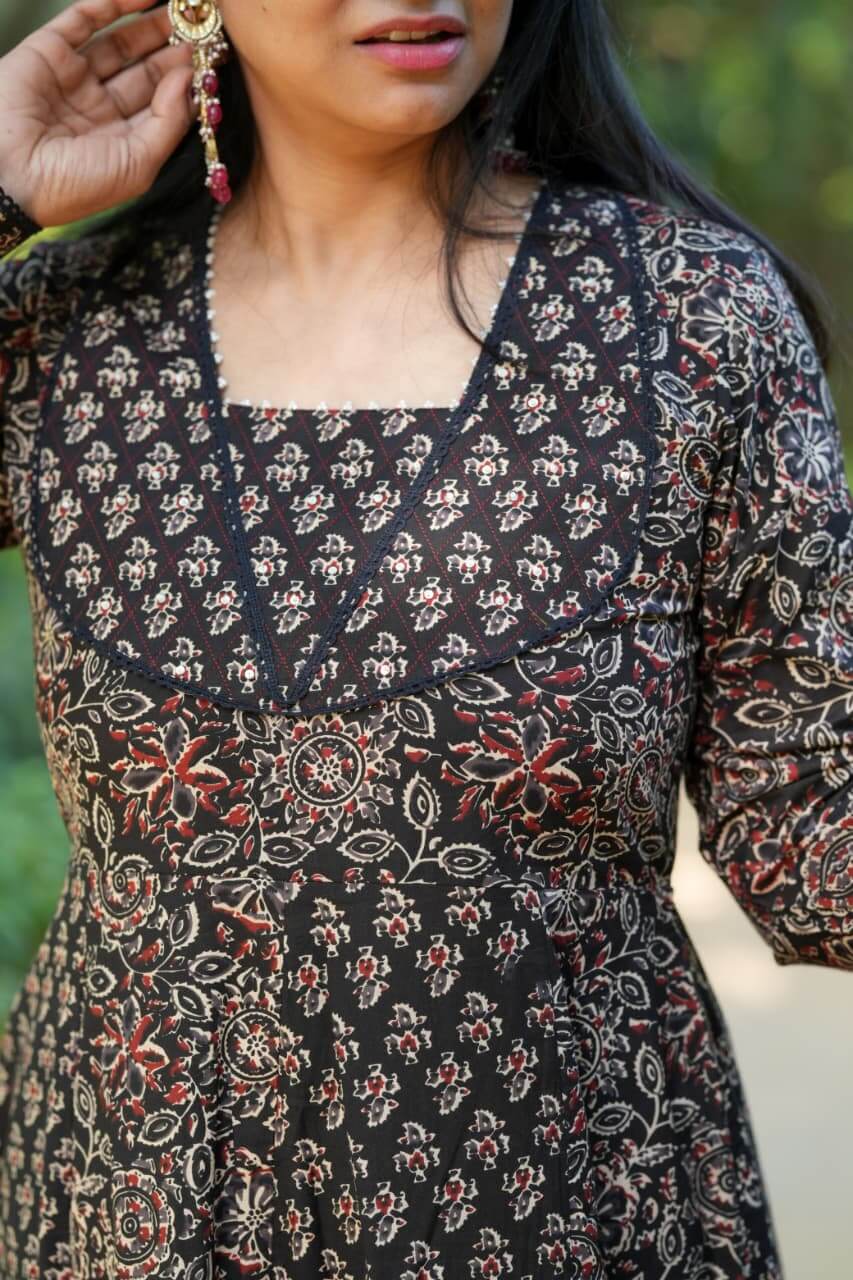 Black Ajrak print