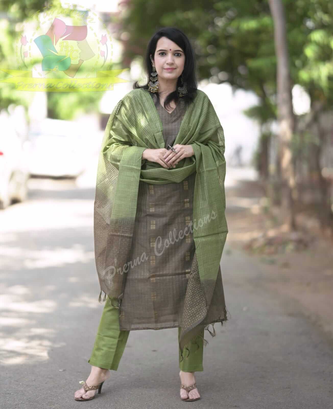 Handloom Weaved with lining