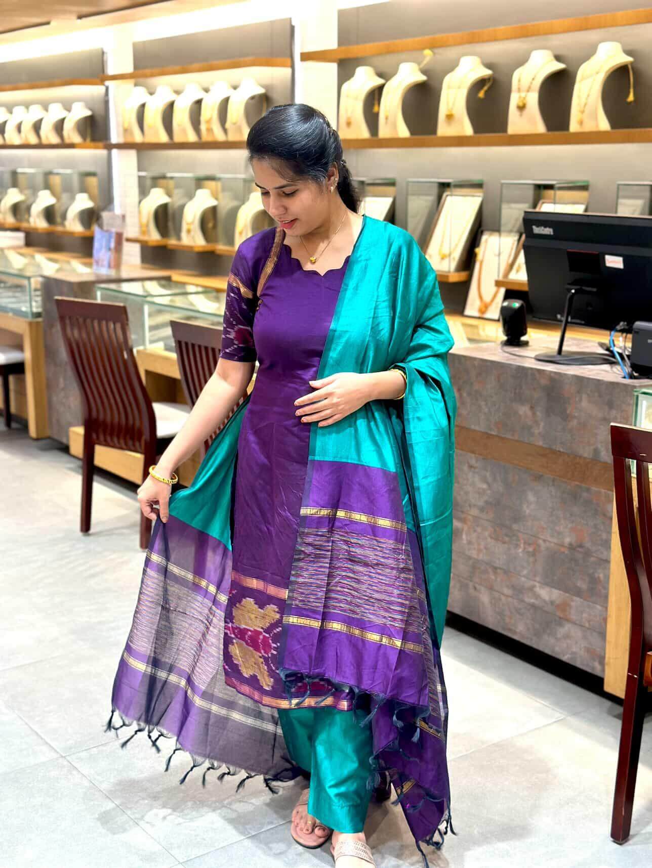 Scalop Neck Pochamplly Silk