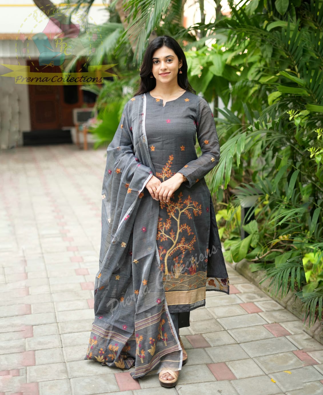 Grey jamdani Suit