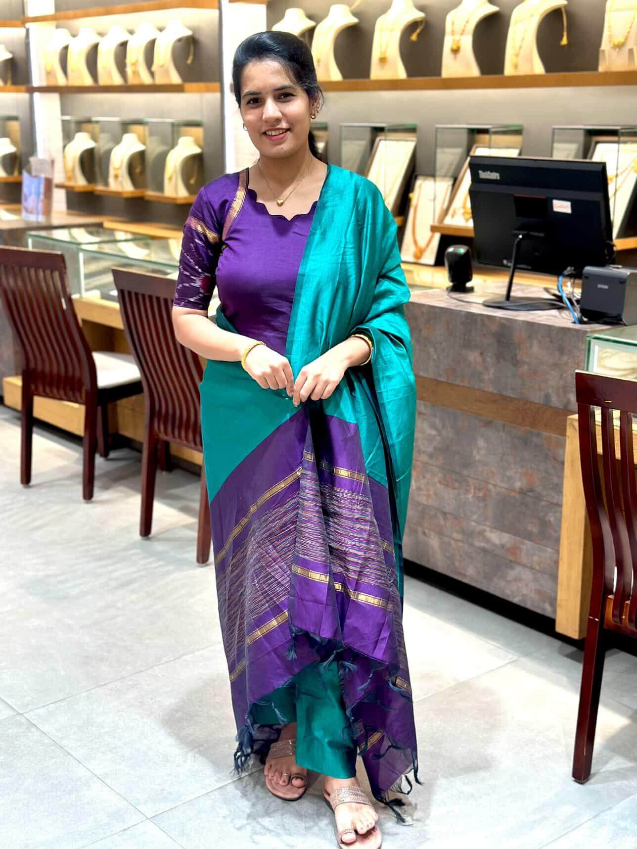 Scalop Neck Pochamplly Silk