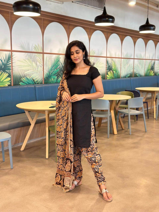 Black Kalamkari set