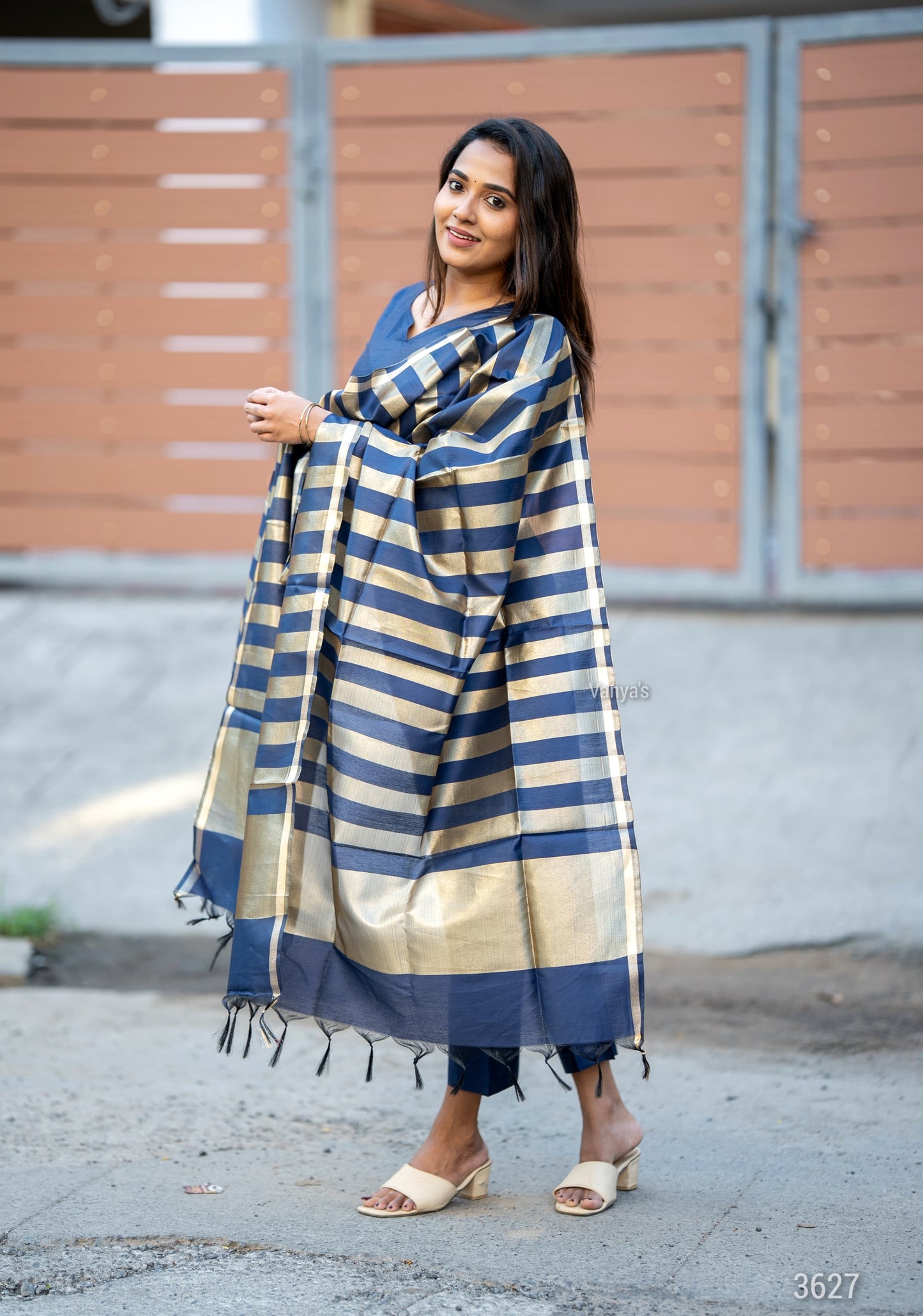 Dark Blue banarsi