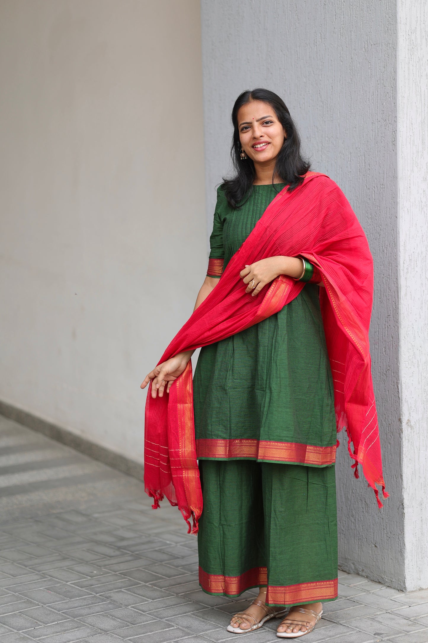 Pintex Green & Red Traditional