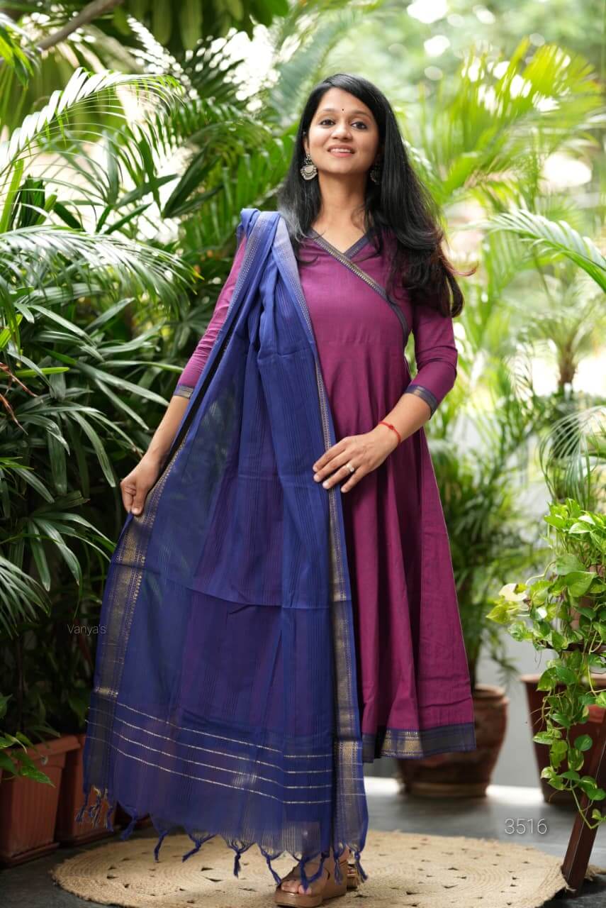 Zari Border Anarkali