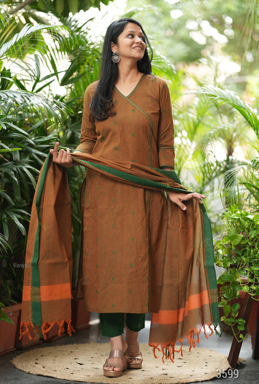 Handloom naryani