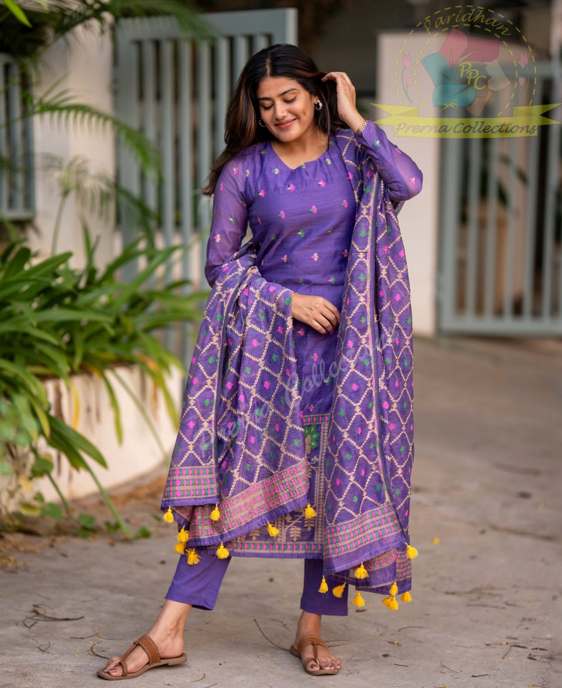 Jamdani Handwoven Salwar