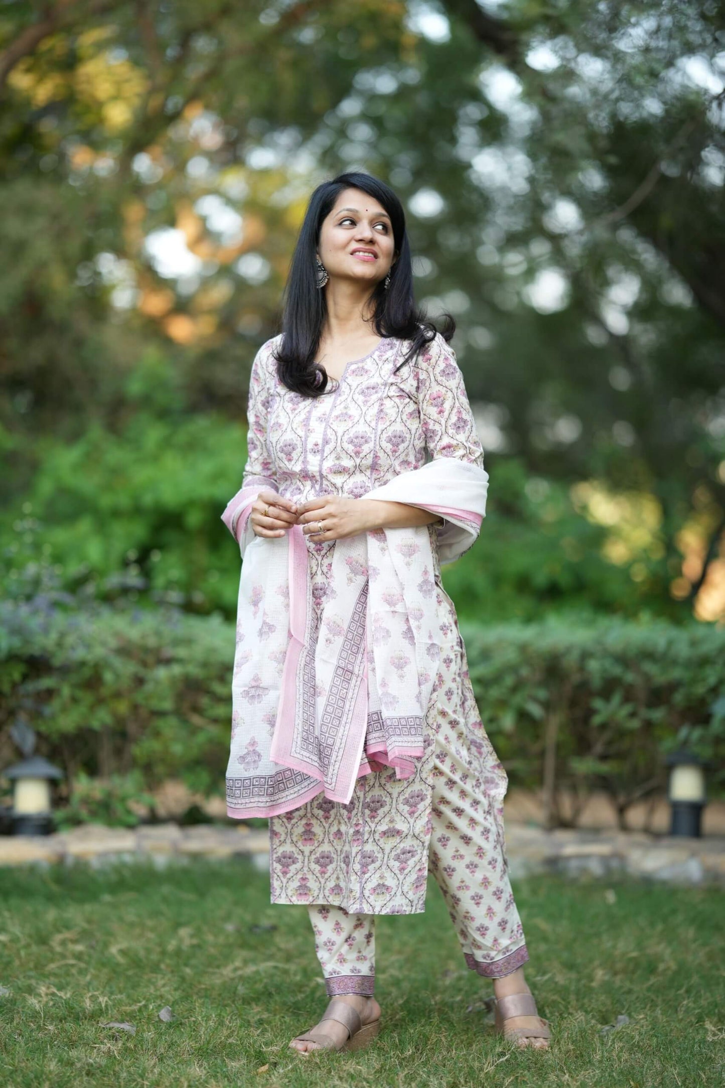 Summer vibes- Kota Doria Dupatta