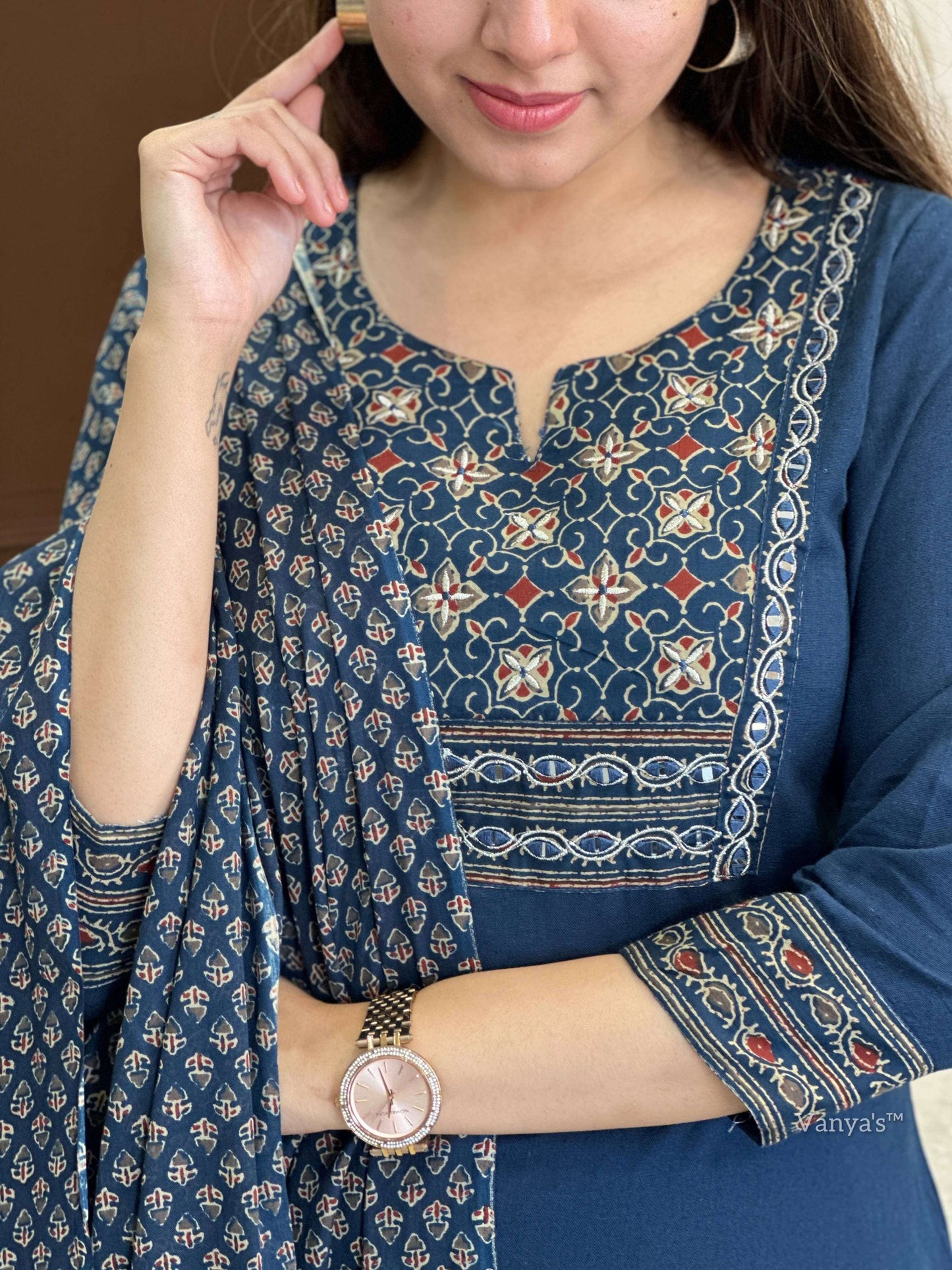 Original mirror & Thread zari work