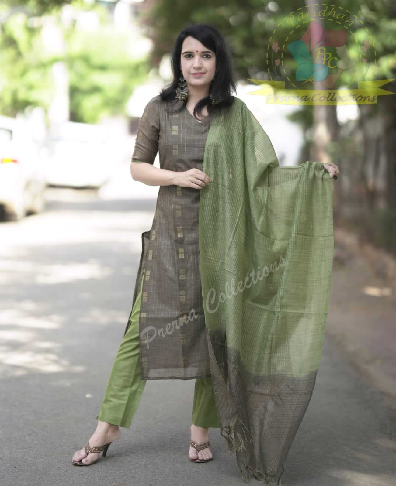 Handloom Weaved with lining