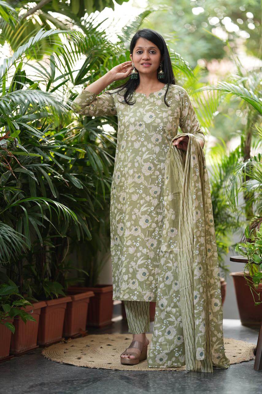 Green Floral pastel
