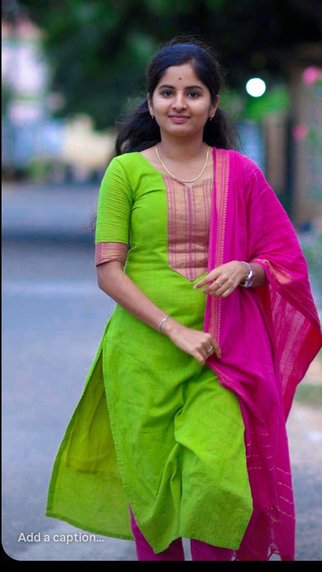 Parrot Green Mangalagiri Cotton