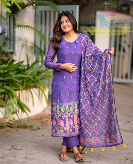 Jamdani Handwoven Salwar