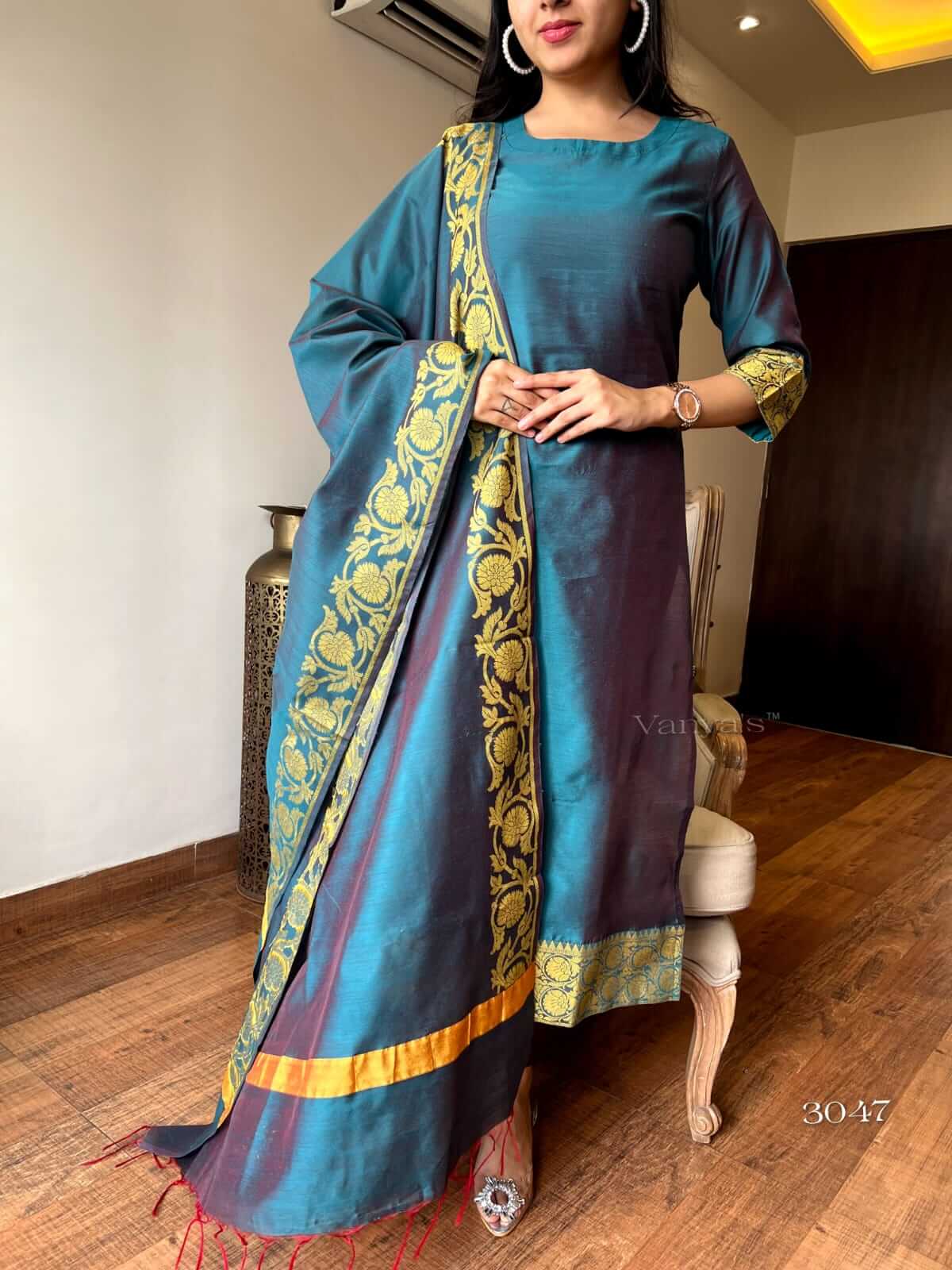 Banarsi suit