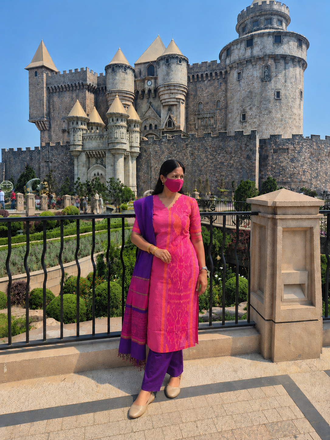 Pink Scalop Neck Silk Salwar