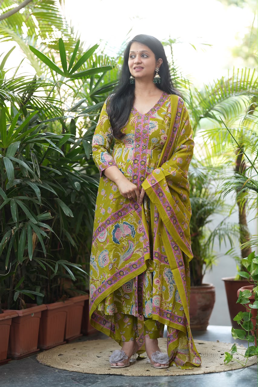 Parrot Floral print