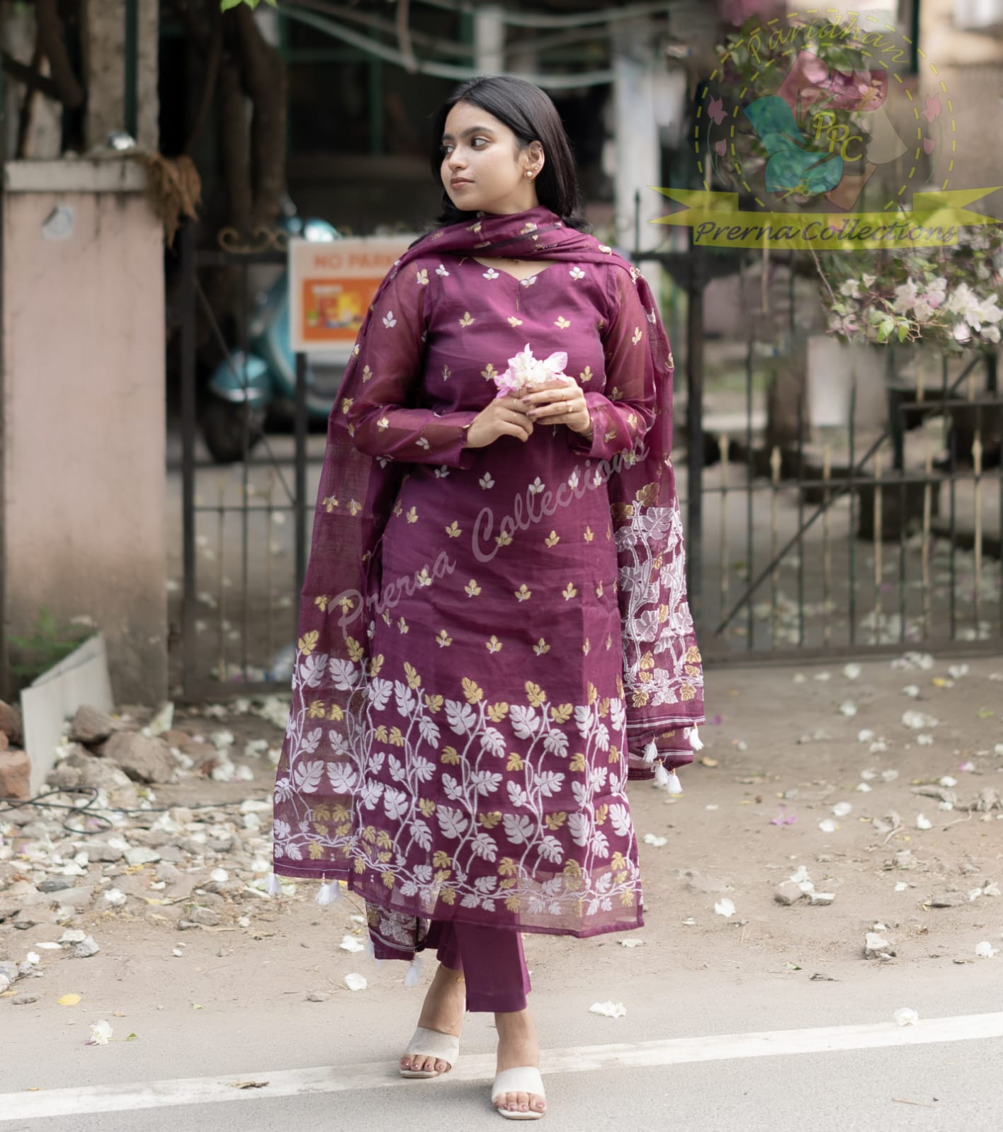 Jamdani Handwoven