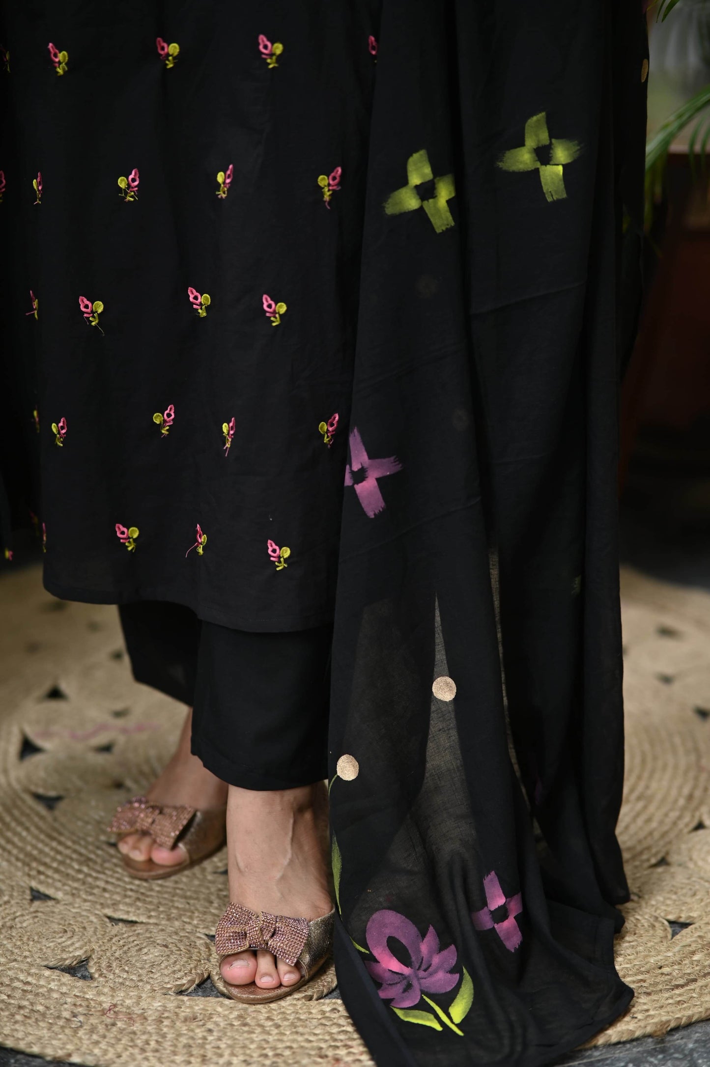 Black Hand Brush Embroidery