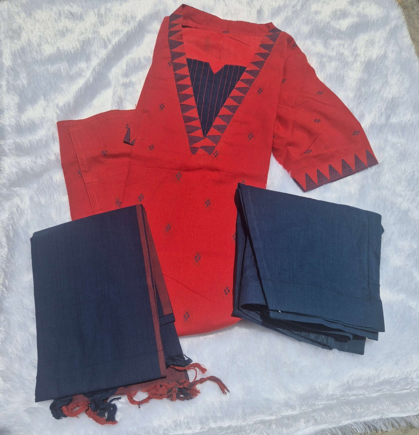 Handloom Temple Border Star Neck