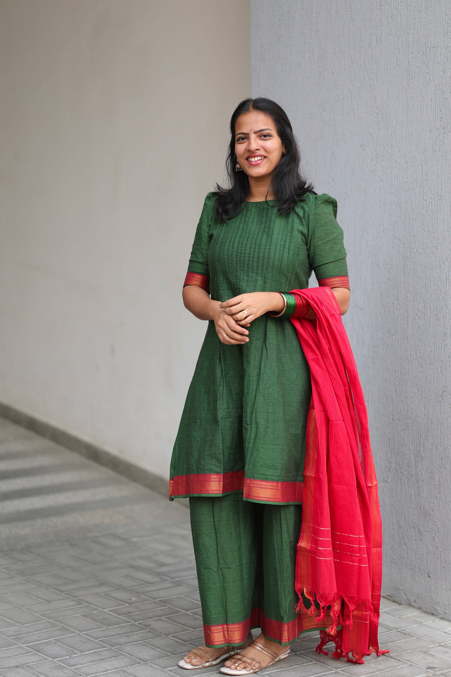 Pintex Green & Red Traditional