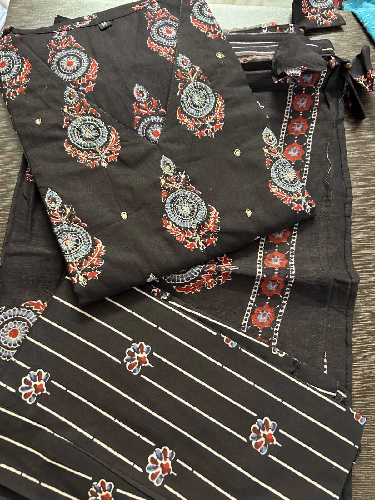 V Neck with handwork