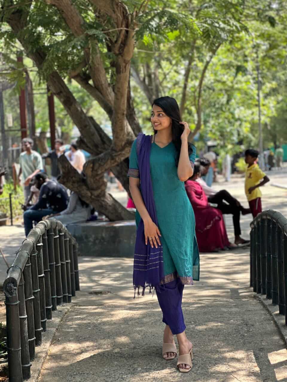 mangalagiri dress neck designs Mangalagiri Cotton Suit Showcase: Peacock Blue Style