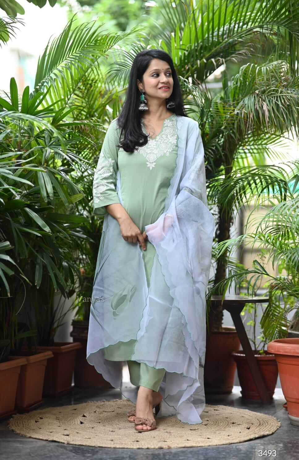 Green Organz Scalloped Dupatta
