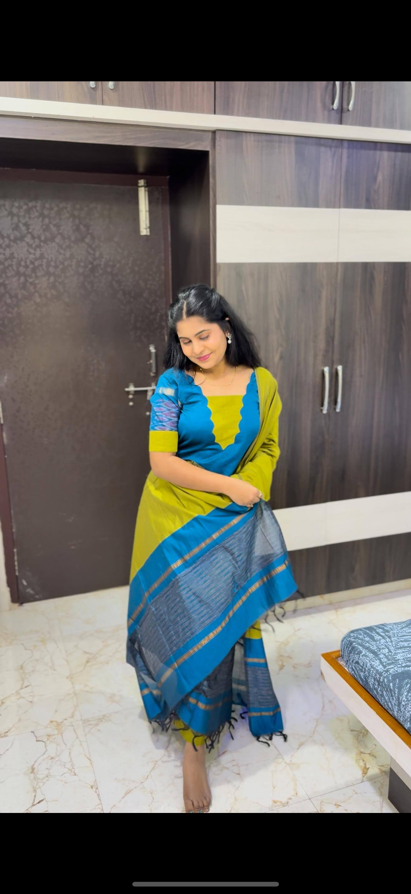 Scallop Design Salwar