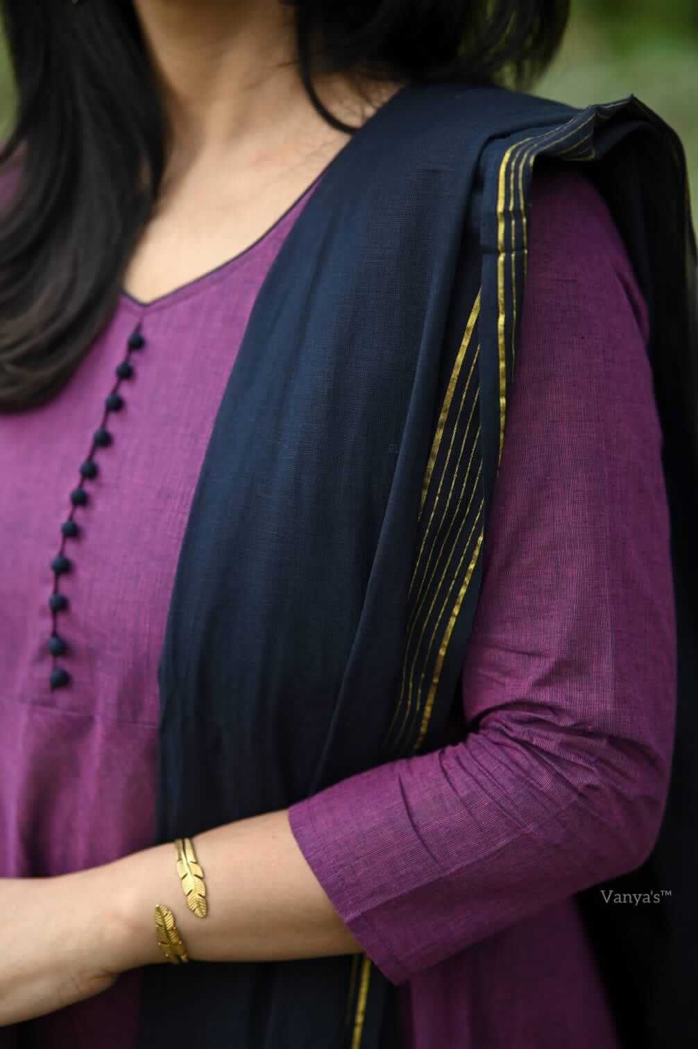 Temple Border Anarkali