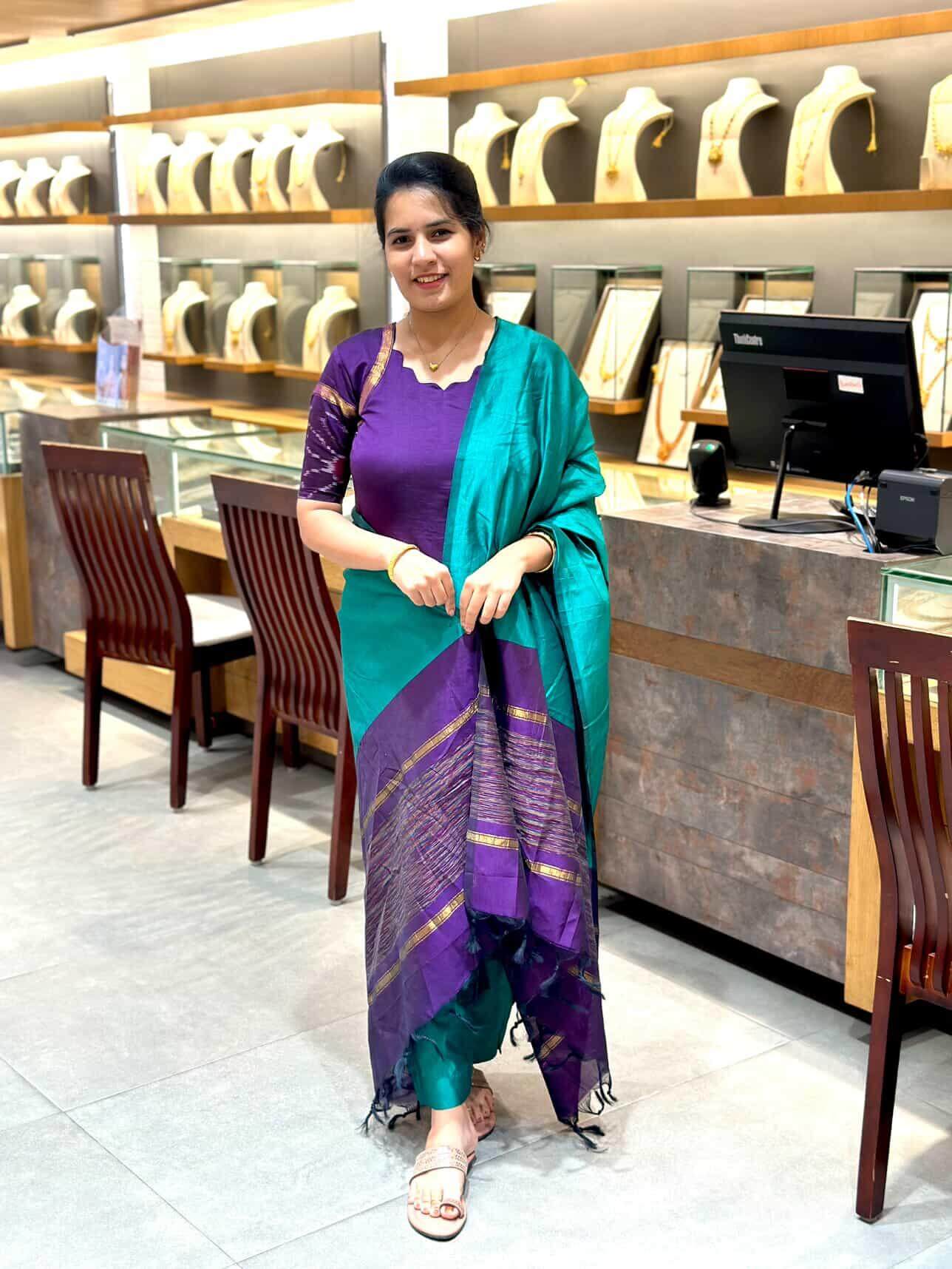 Scalop Neck Pochamplly Silk