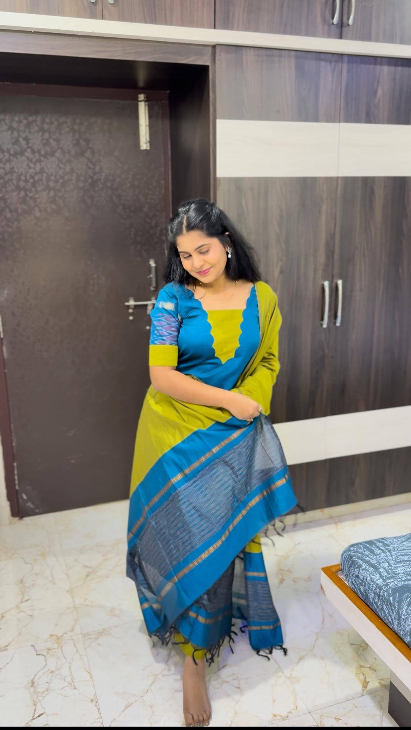 Scallop Design Salwar